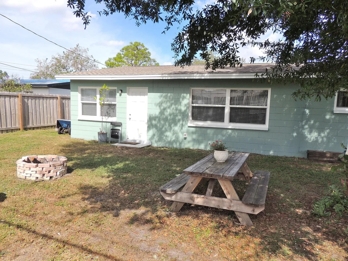 Photo of 991 Nagle Drive