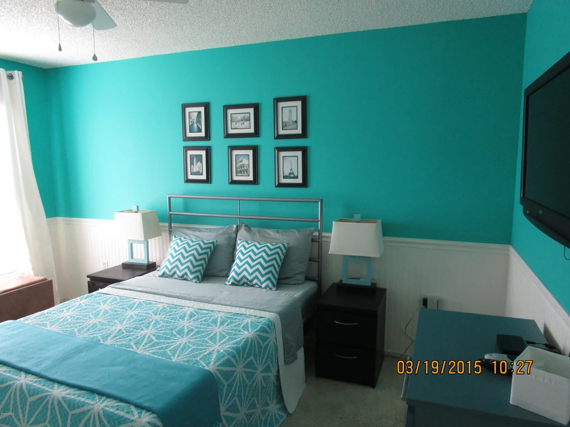 Photo of 1170 White Oak Circle