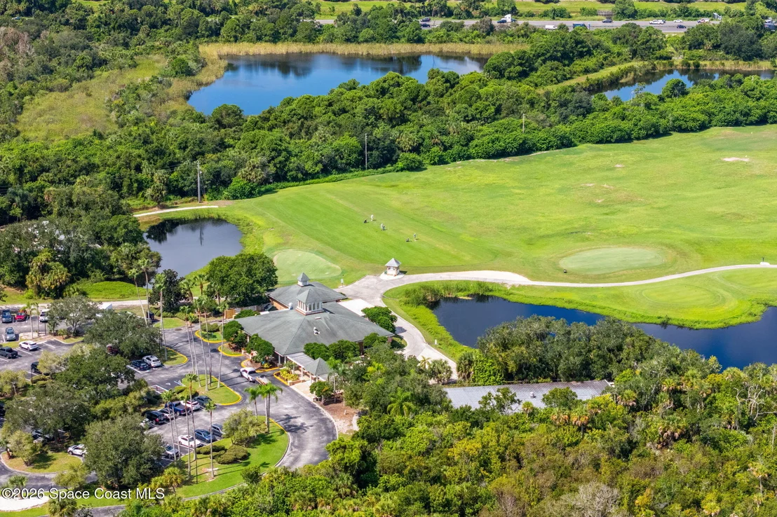 Photo of 804 Chatsworth Drive