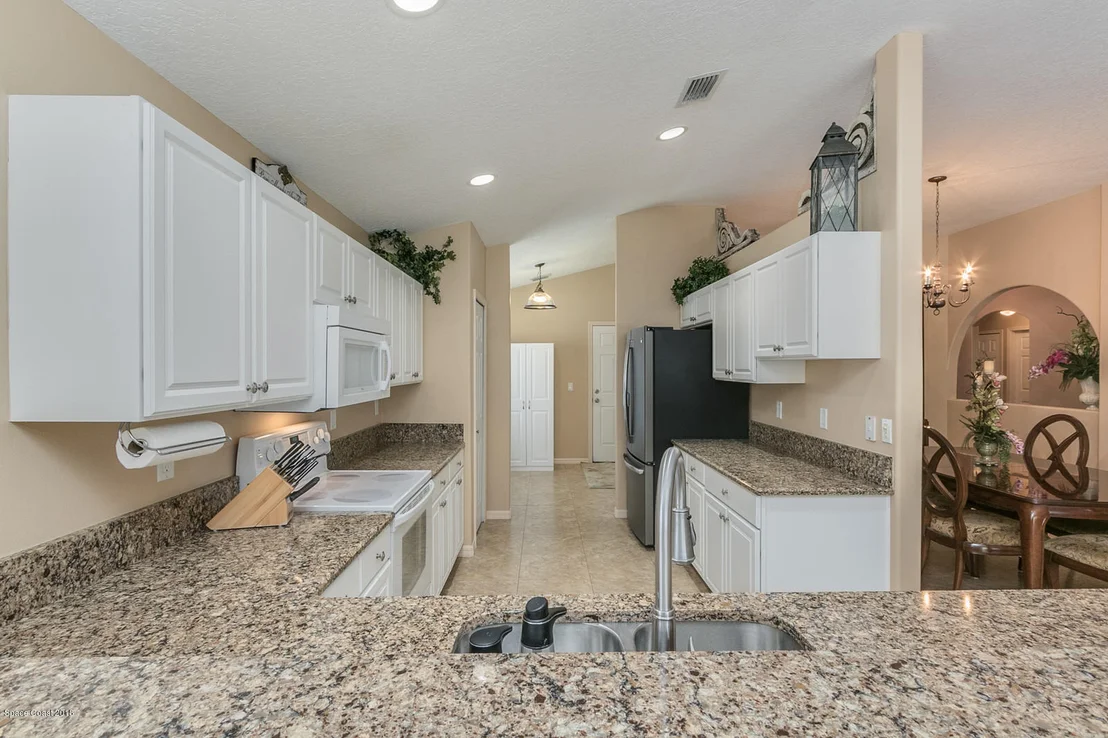 Photo of 2631 Stratford Pointe Drive