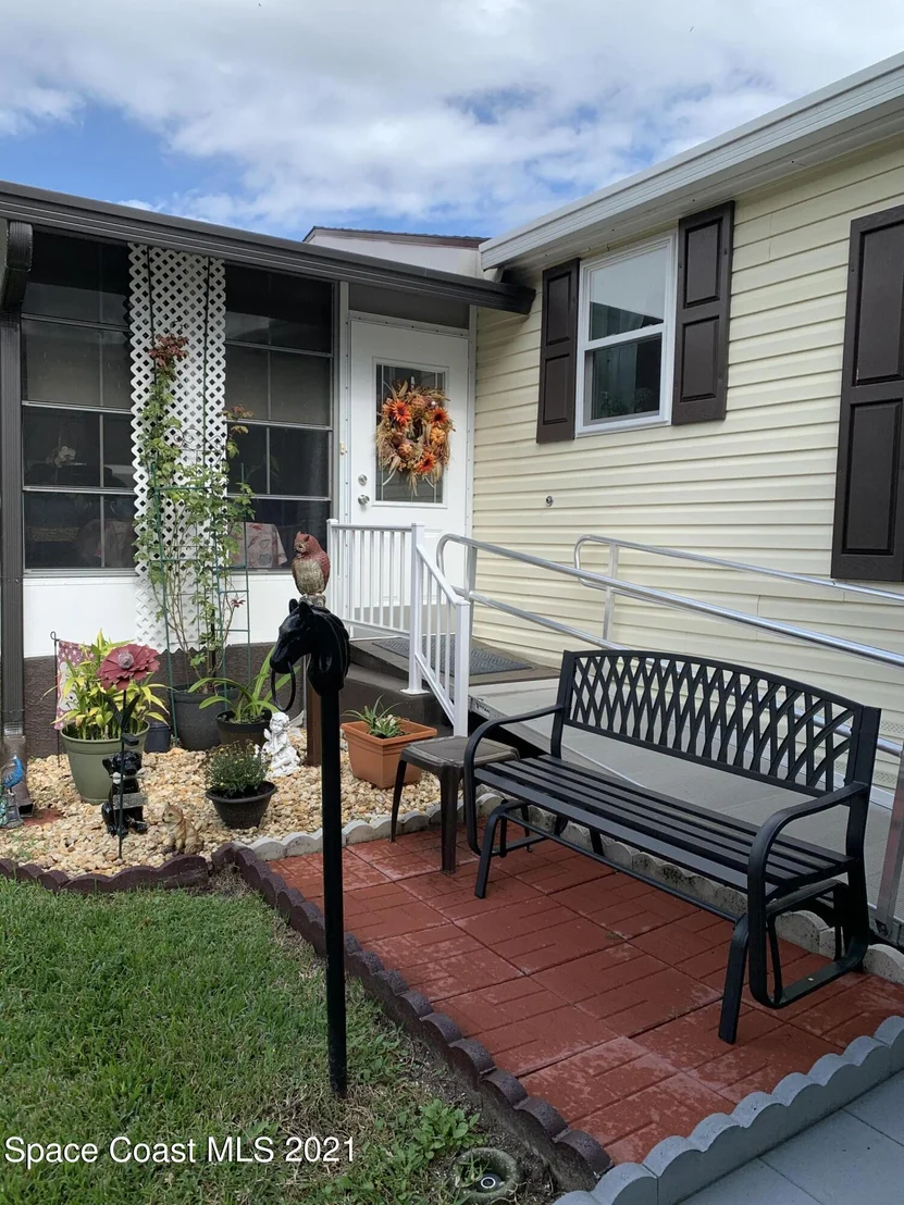 Photo of 372 Scenic Drive
