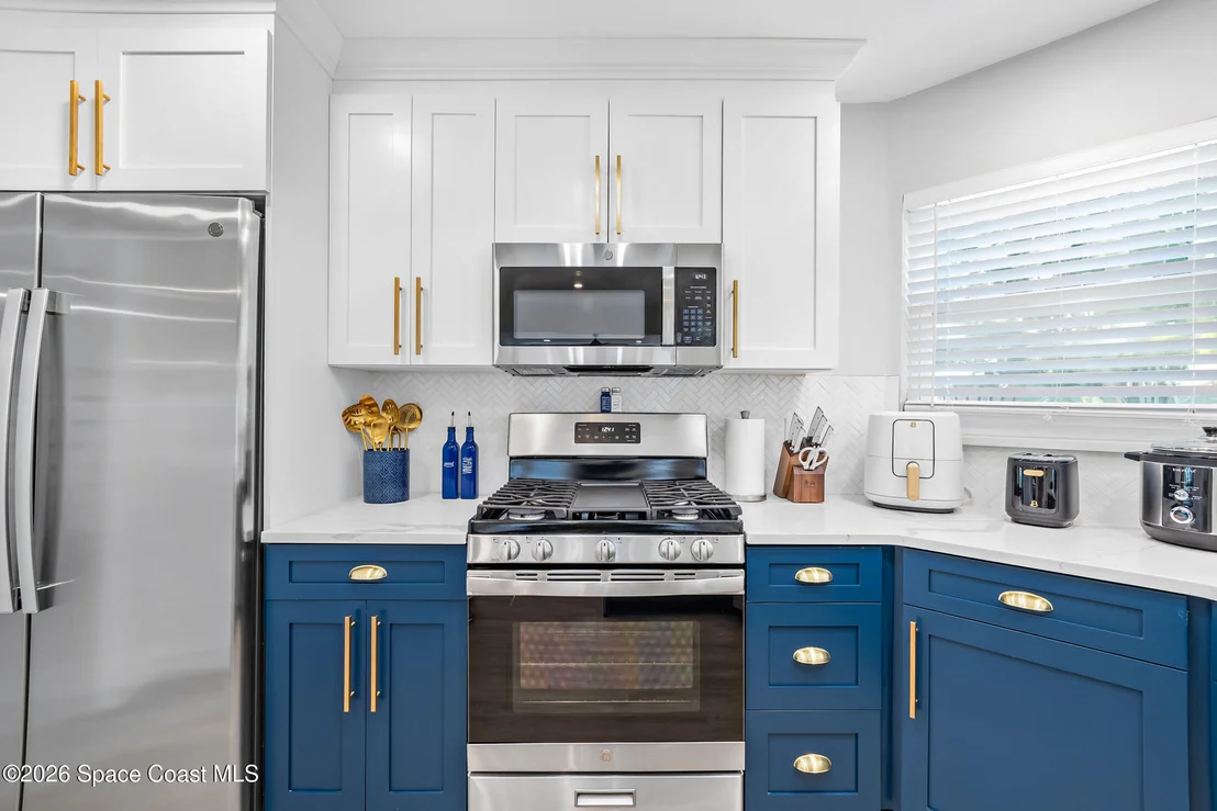 Photo of 6765 Angeles Road