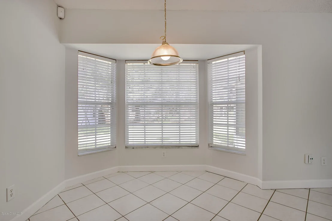 Photo of 4790 Chicago Street