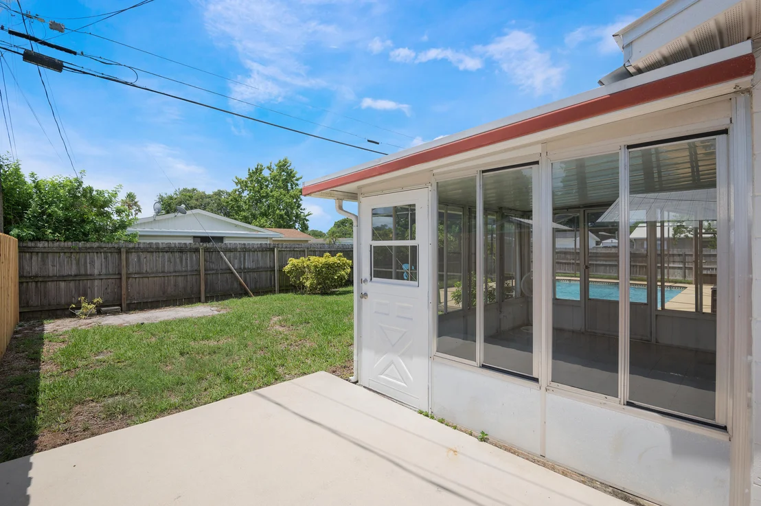 Photo of 2483 Colony Drive