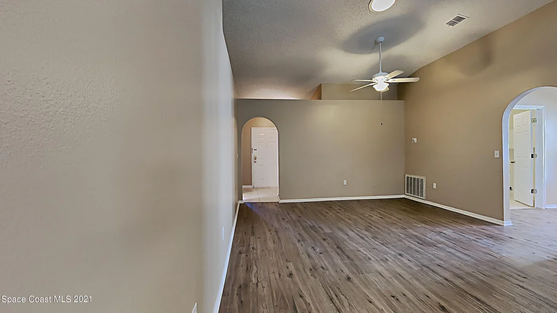 Photo of 2215 Spring Creek Circle