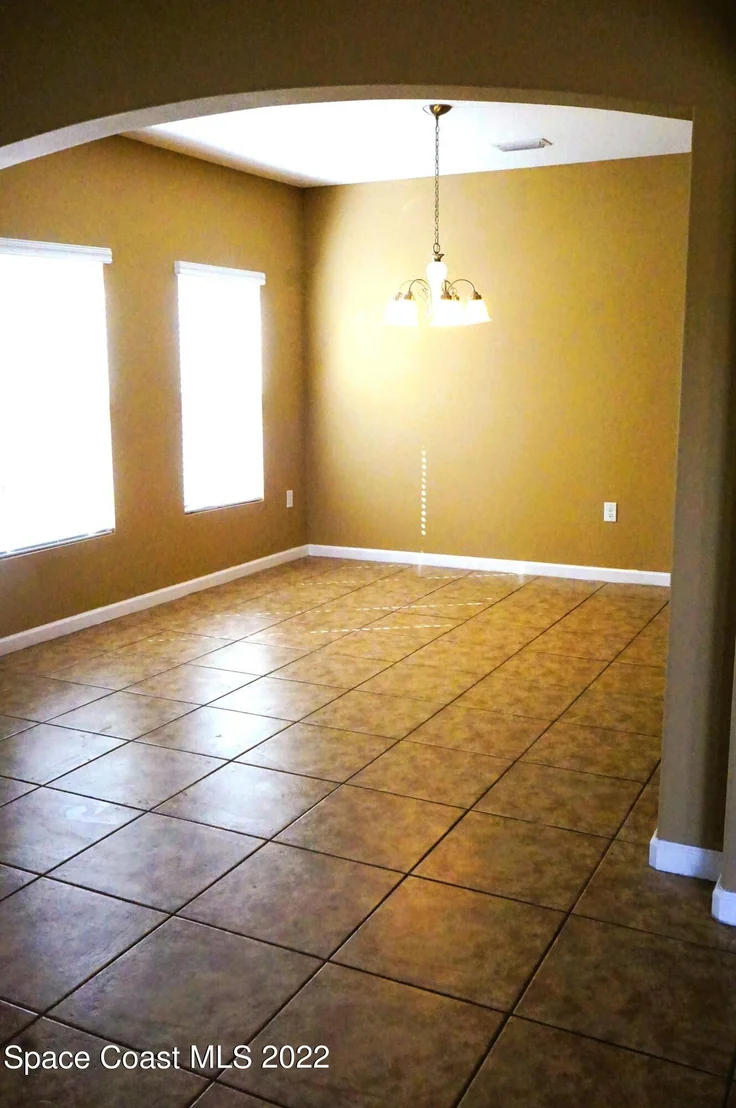 Photo of 1686 Litchfield Drive