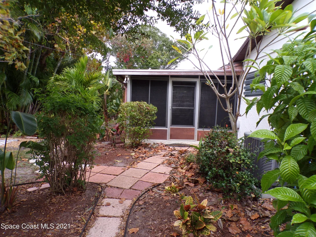 Photo of 398 Fordham Street