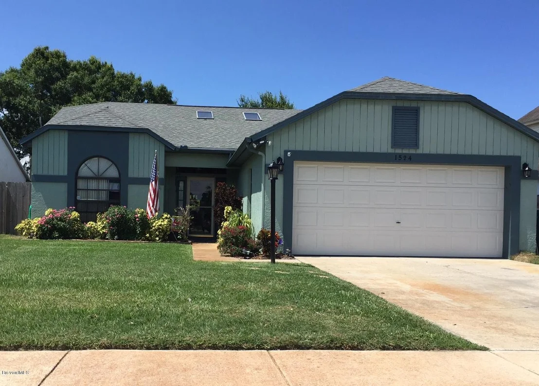 Photo of 1524 Dandelion Drive