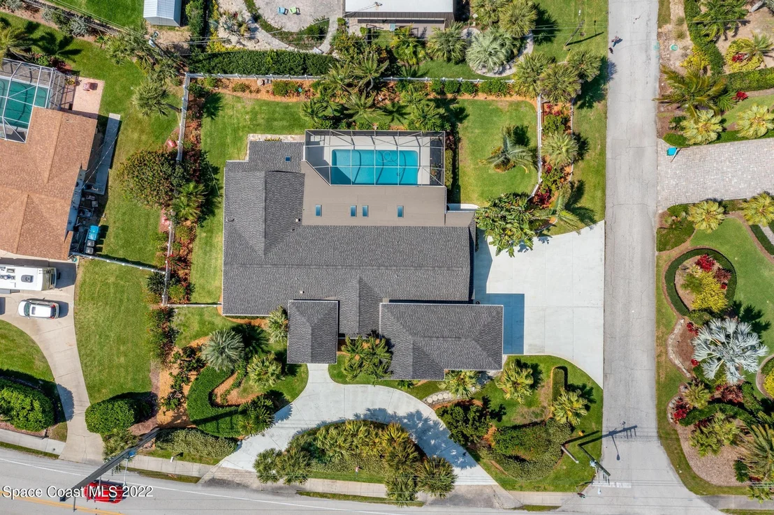 Photo of 200 Oak Street