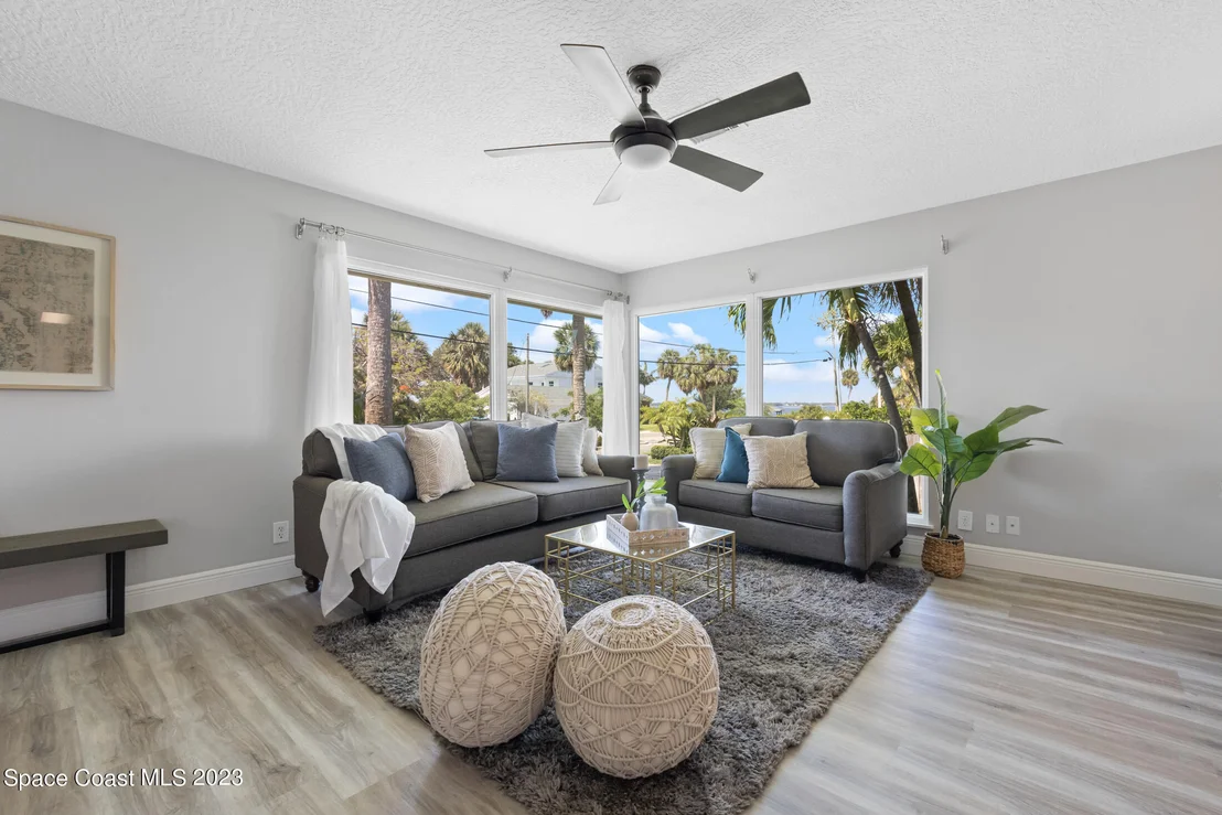 Photo of 538 Sunset Boulevard