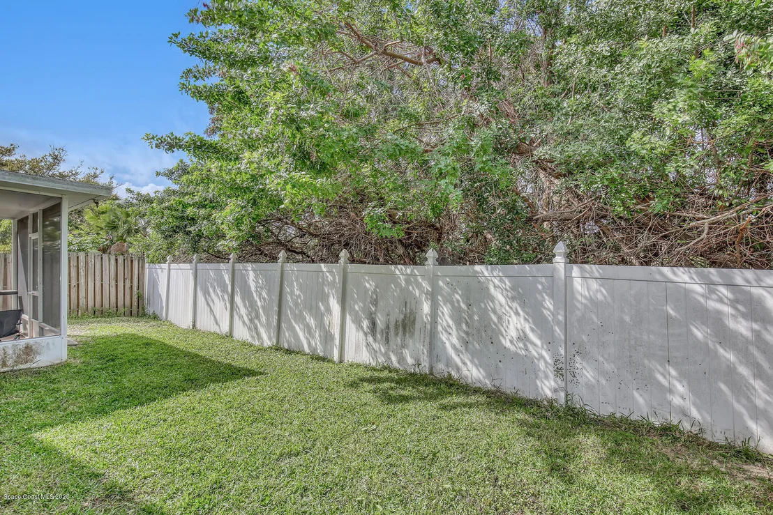Photo of 542 Cressa Circle
