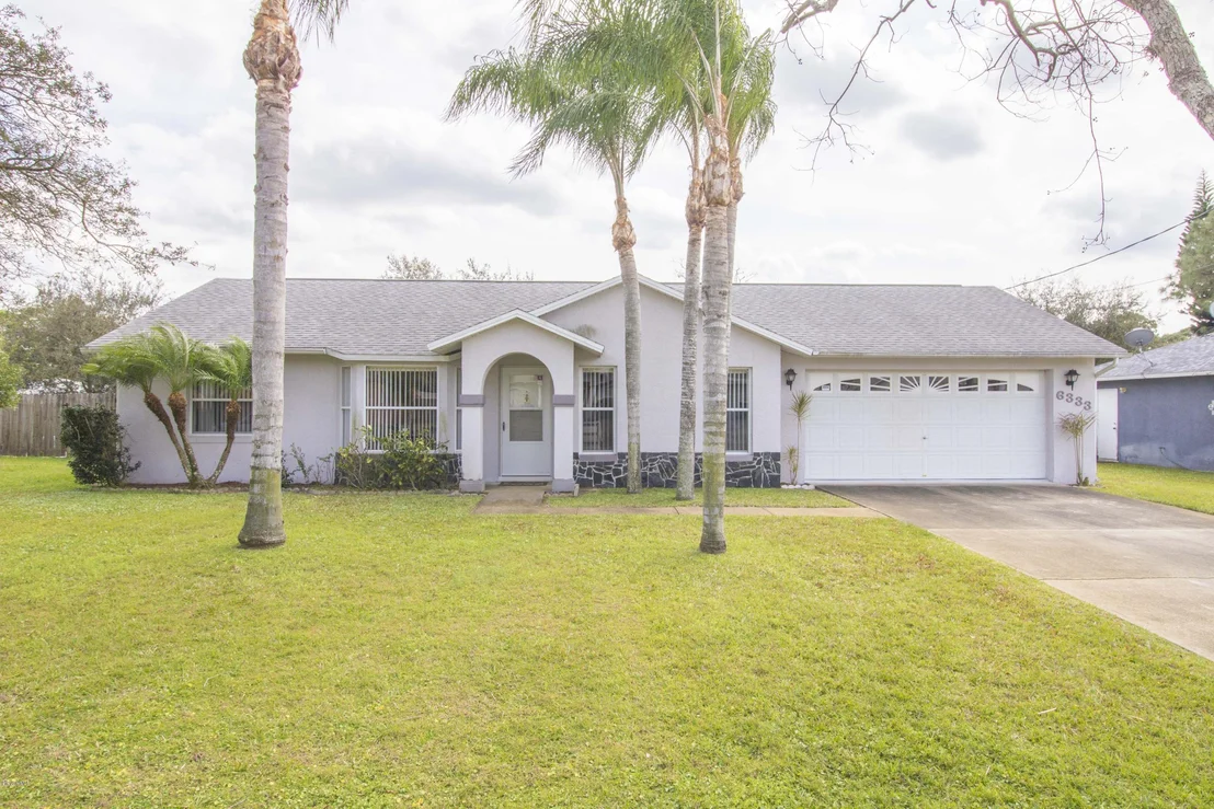 Photo of 6333 Irving Road