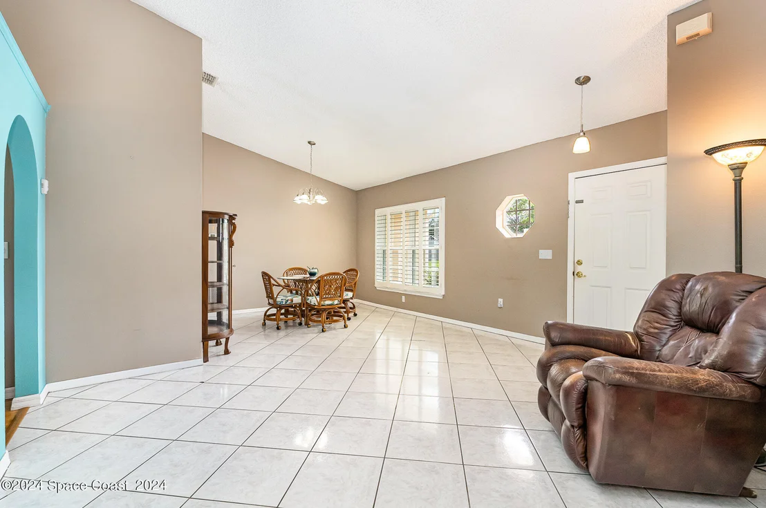 Photo of 6237 Arbor Avenue