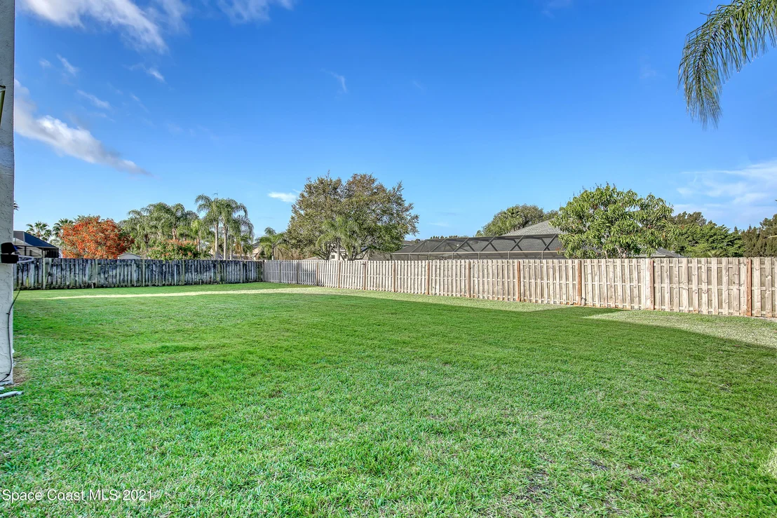 Photo of 1461 Wellington Circle