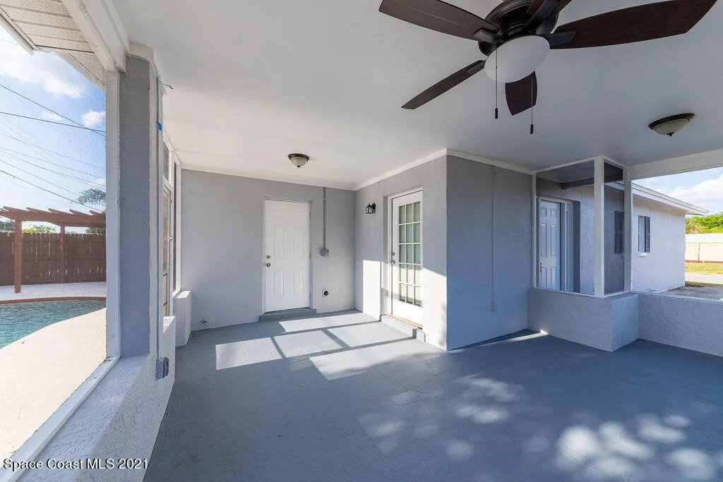 Photo of 654 Teak Drive