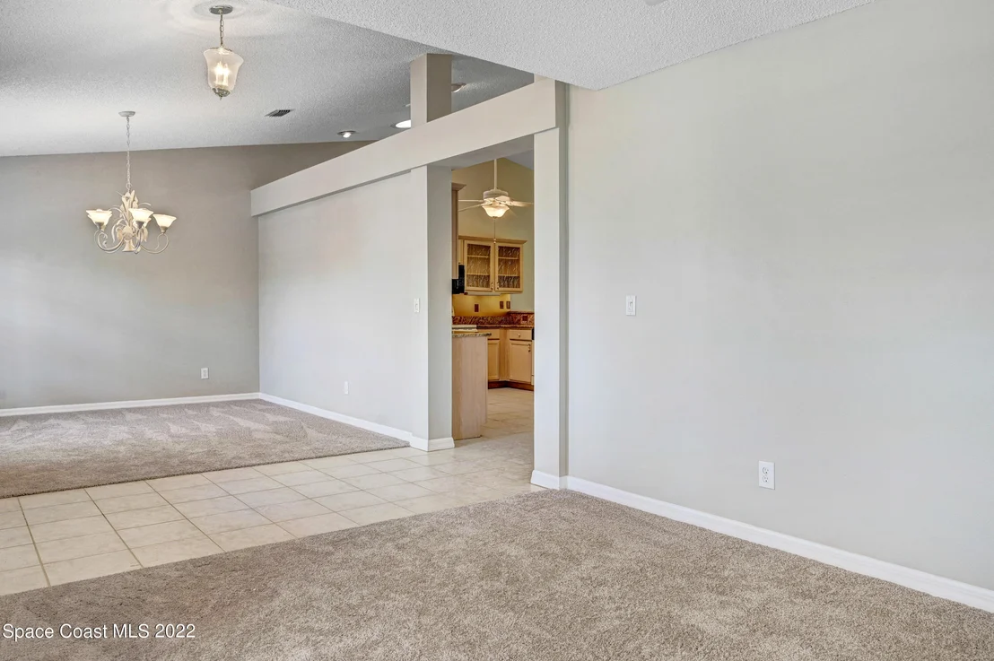 Photo of 1367 Hill Avenue