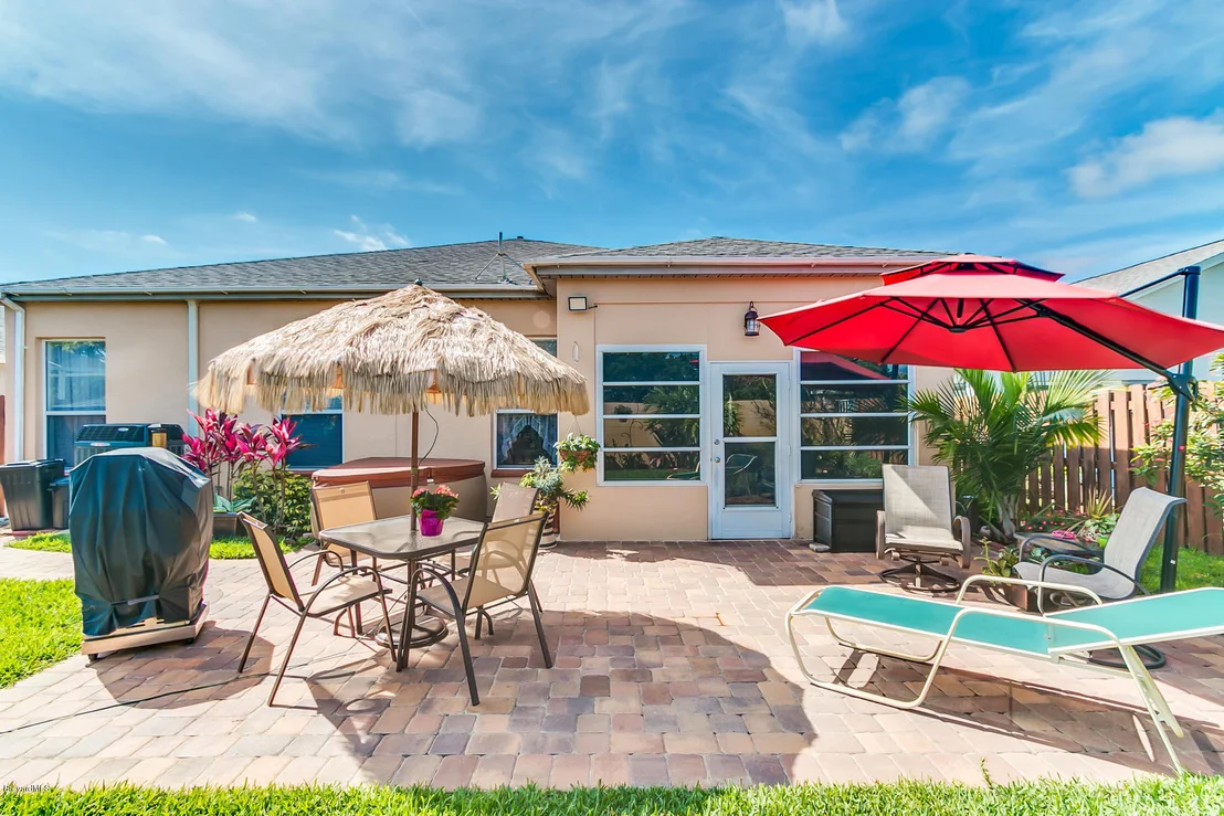 Photo of 6956 Hammock Trace Drive