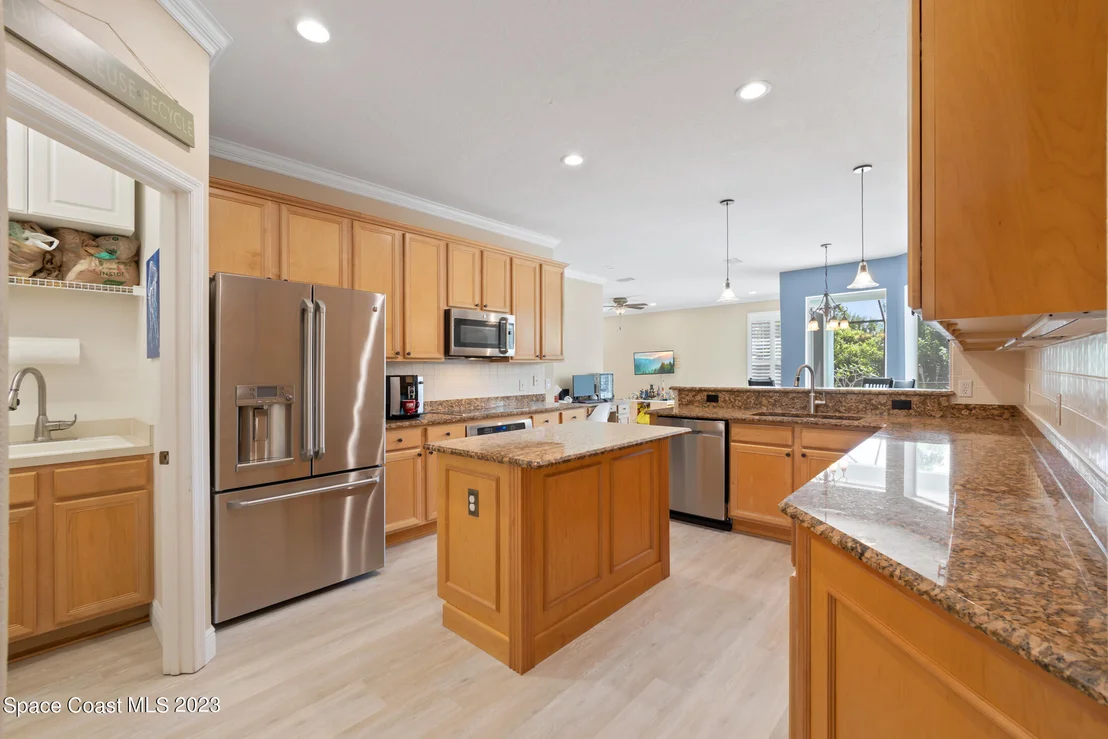 Photo of 5847 Arlington Circle