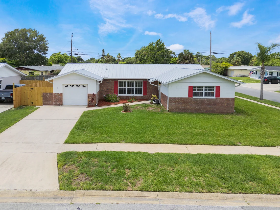 Photo of 2483 Colony Drive