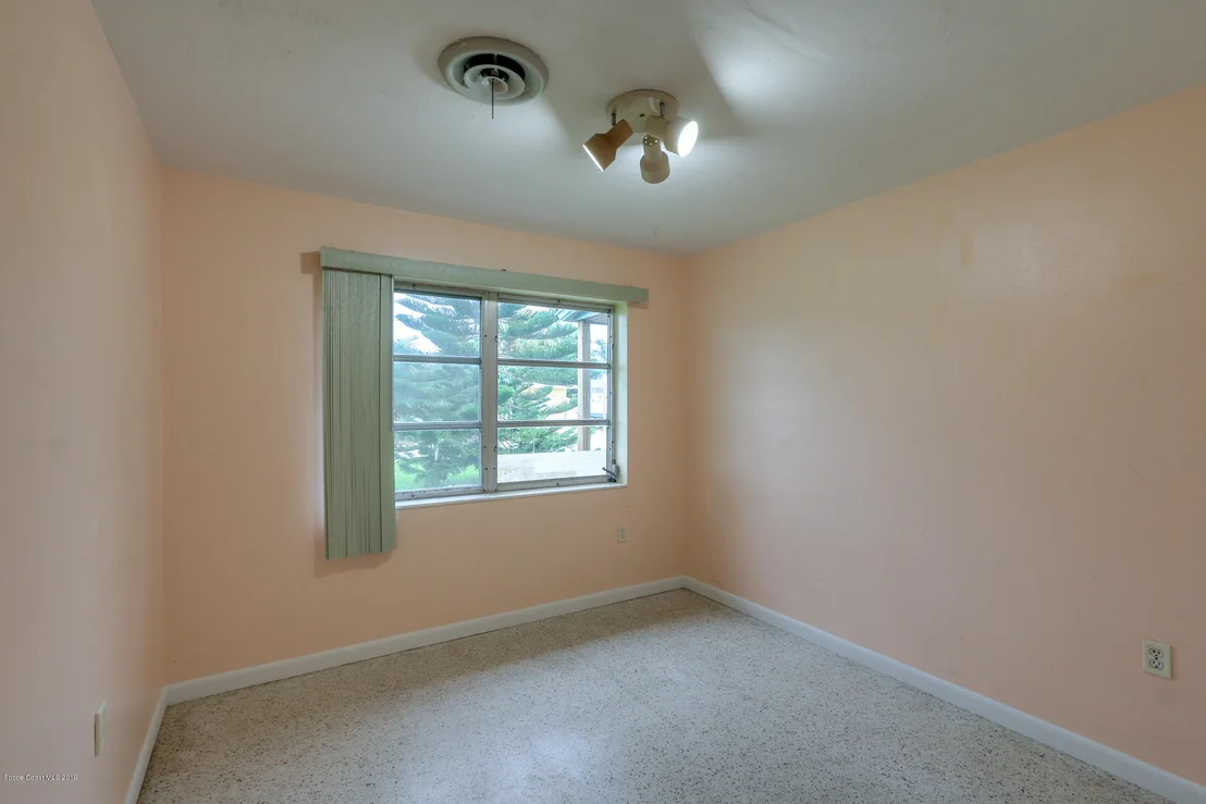 Photo of 443 Atlantis Drive