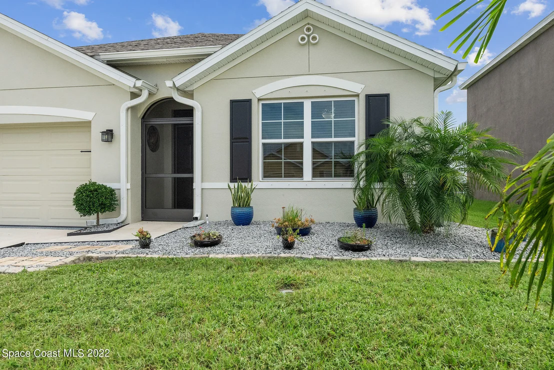 Photo of 240 Sorrento Drive