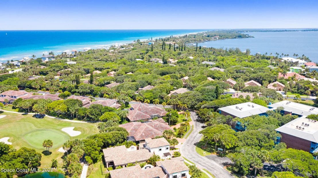 Photo of 180 Whaler Drive