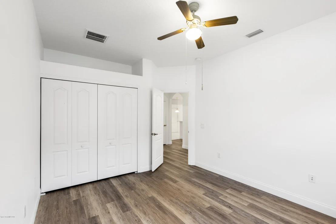 Photo of 1600 Bridgeport Circle