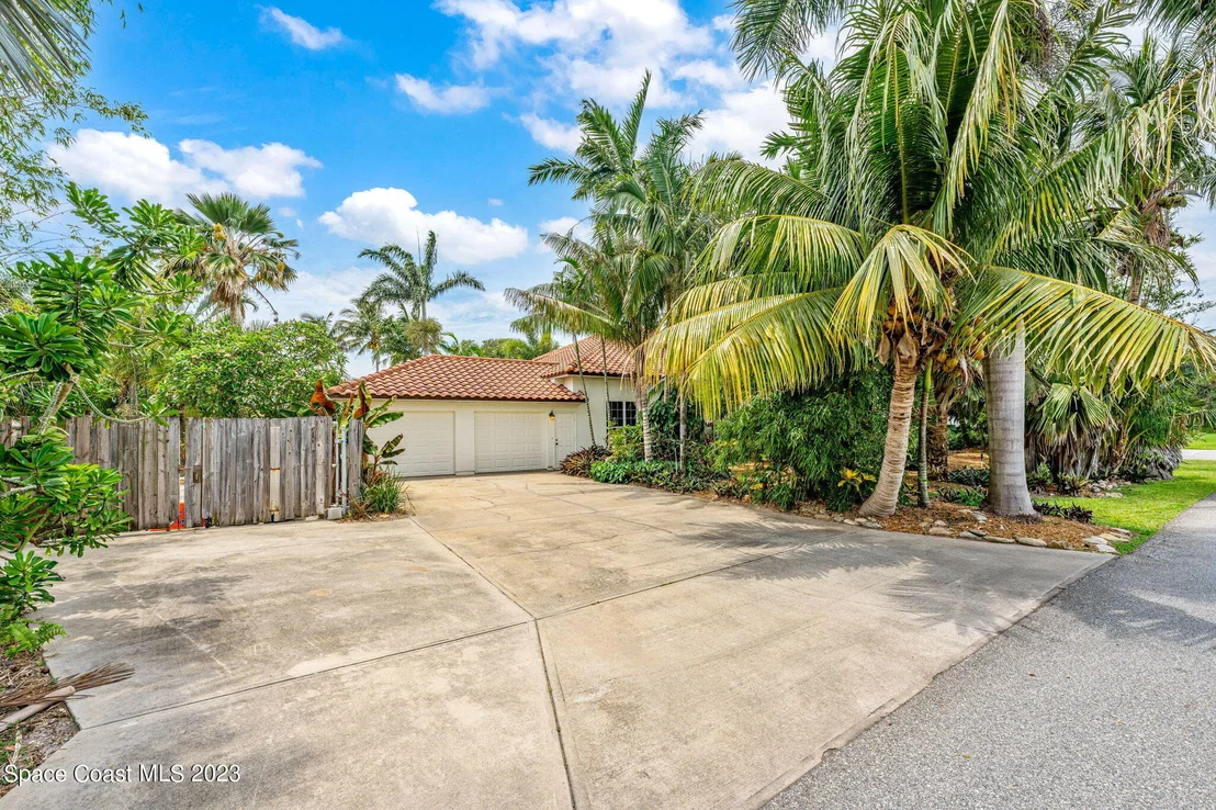 Photo of 301 Miami Avenue