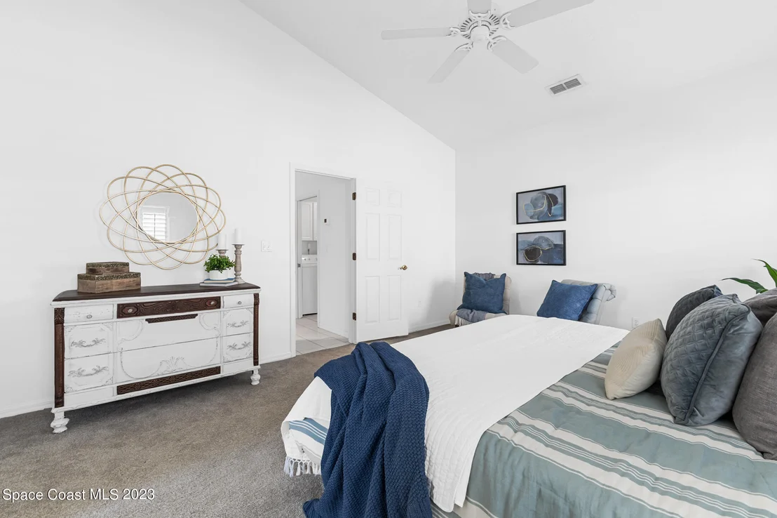 Photo of 580 Deerfield Drive