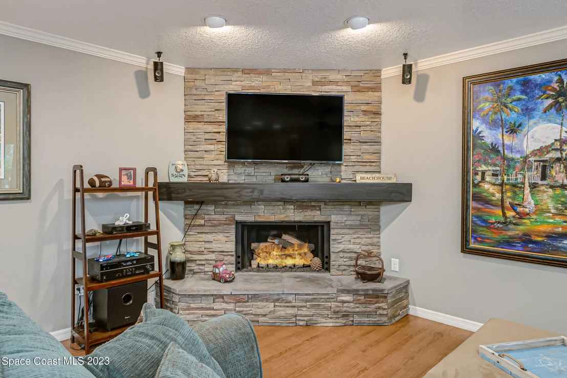 Photo of 2803 Cameron Street