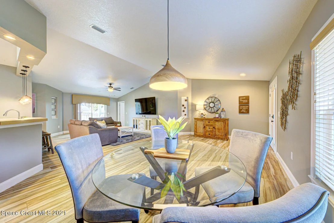 Photo of 925 Yorktowne Drive