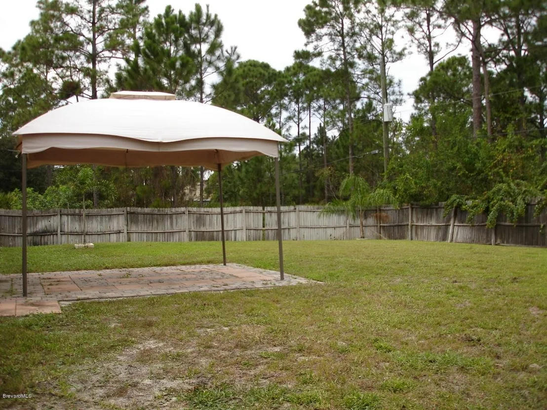 Photo of 813 Tedder Road
