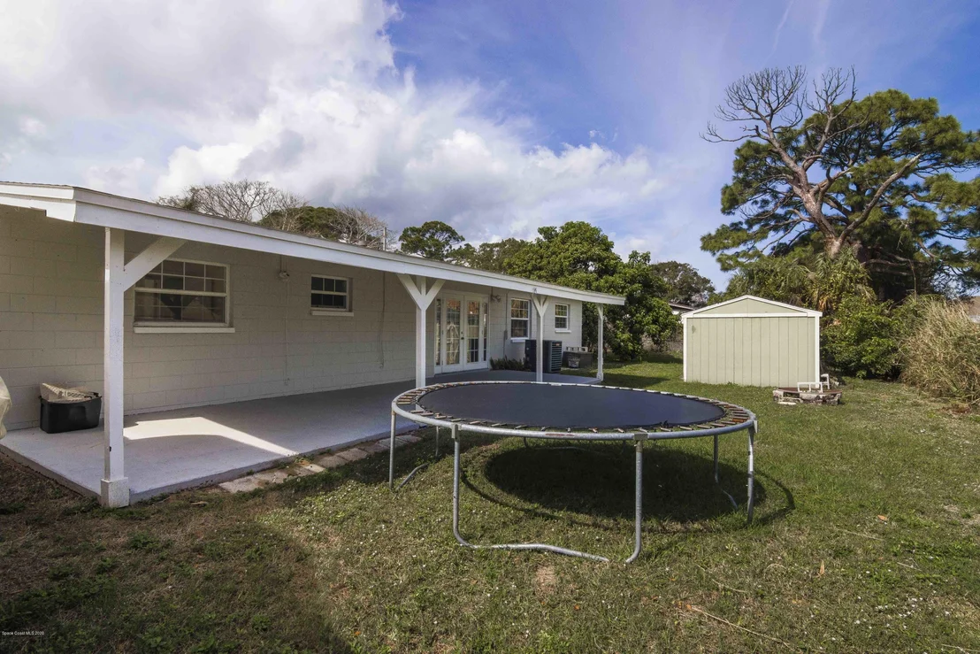 Photo of 1332 Estridge Drive