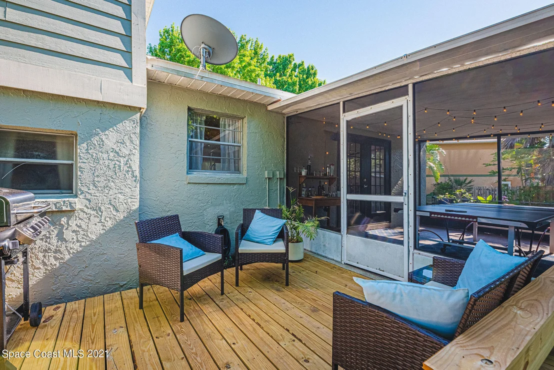 Photo of 818 Hanover Court