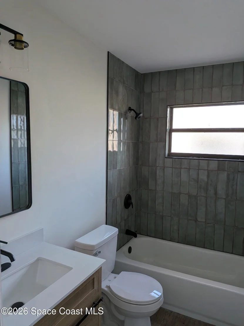 Photo of 999 Cardon Drive