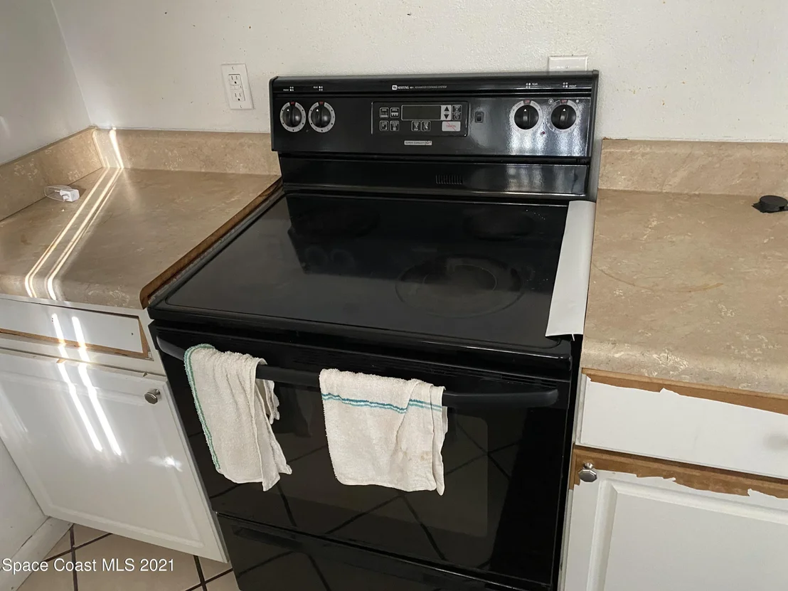 Photo of 1102 Willow Lane
