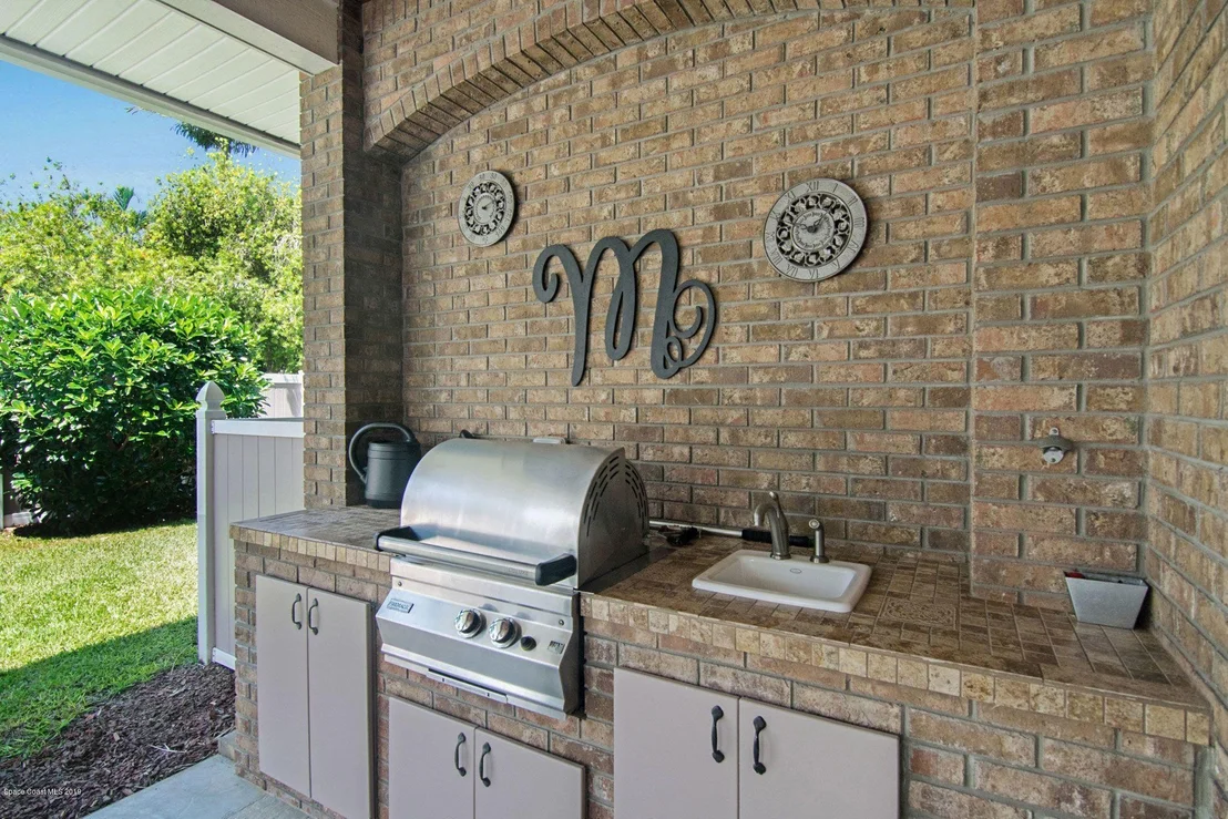Photo of 1242 Silver Lake Drive