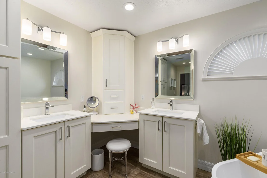 Photo of 213 Cherry Drive