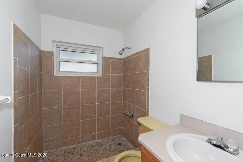 Photo of 1195 Cornwall Drive