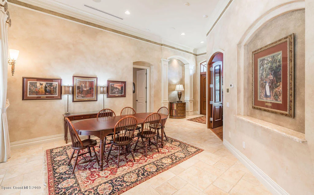 Photo of 2263 Woodfield Circle