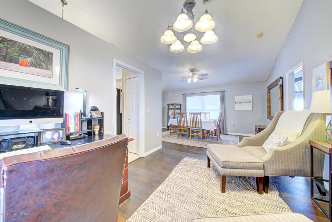 Photo of 2380 High Ridge Road