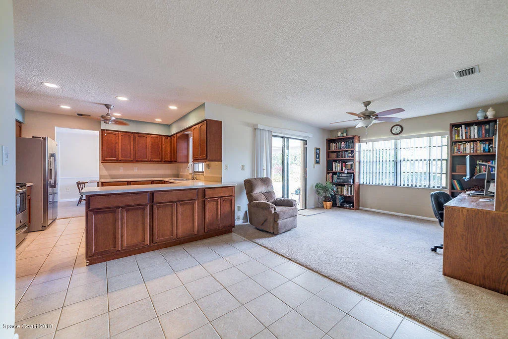 Photo of 700 Montclair Road NE