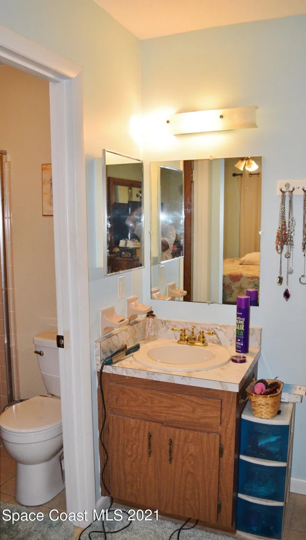 Photo of 2527 Diplomat Drive