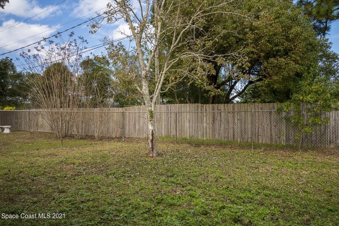 Photo of 205 Lee Drive
