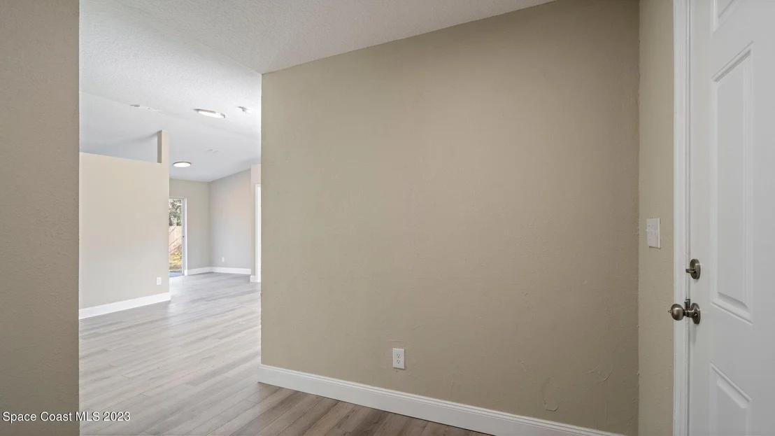 Photo of 60 Bay Lane