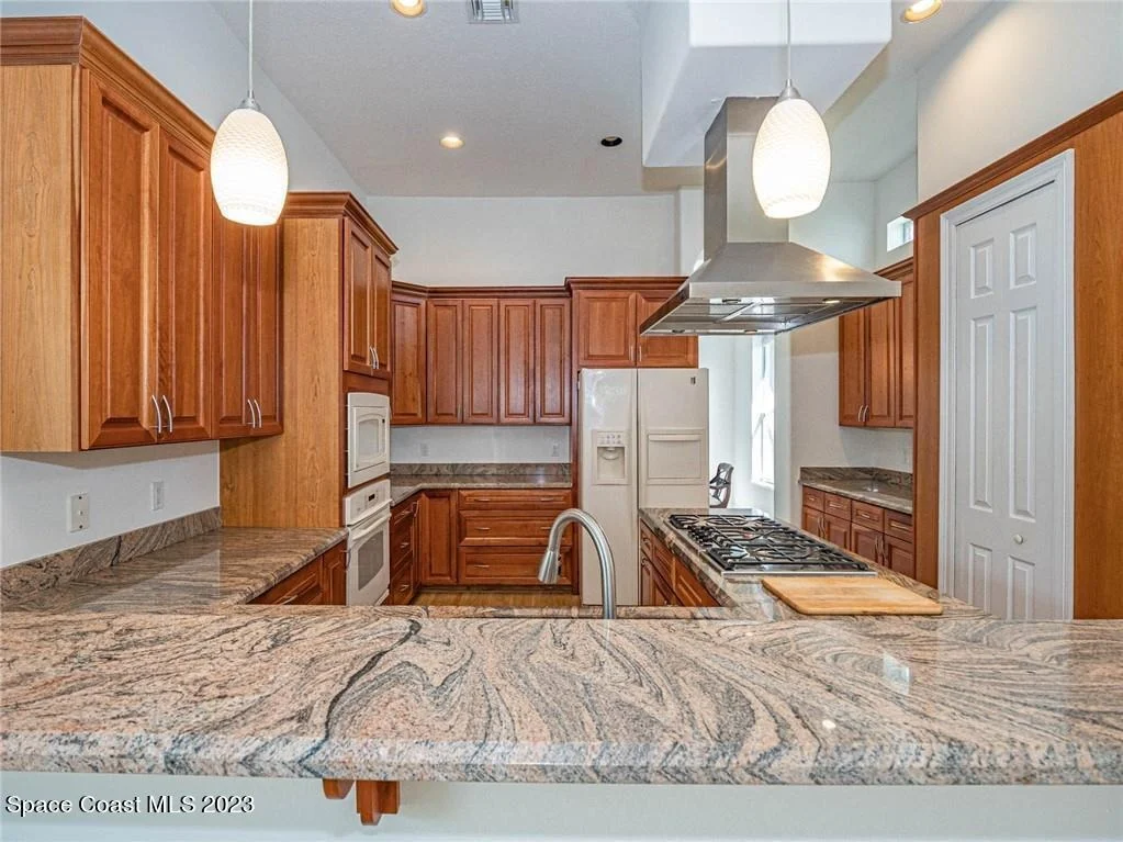 Photo of 1346 Riverside Lane