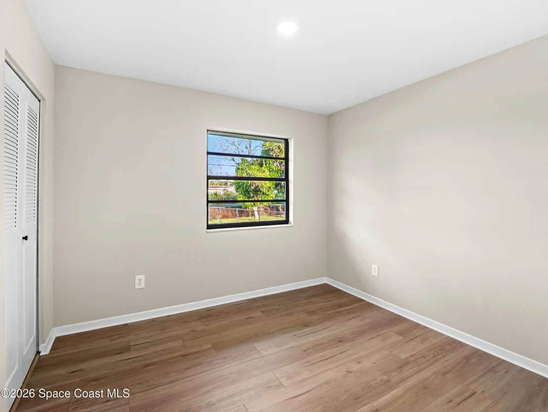 Photo of 736 Badger Drive NE