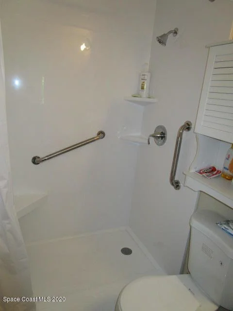 Photo of 810 Wateroak Drive NE