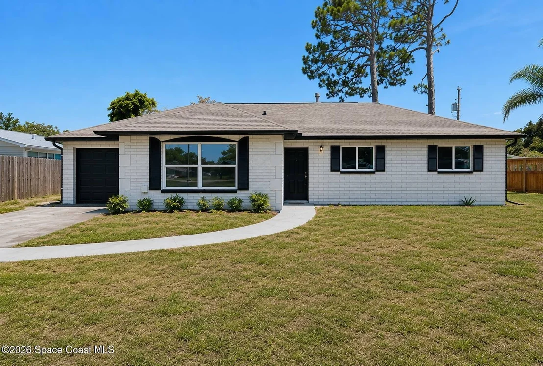 Photo of 949 Lexington Road