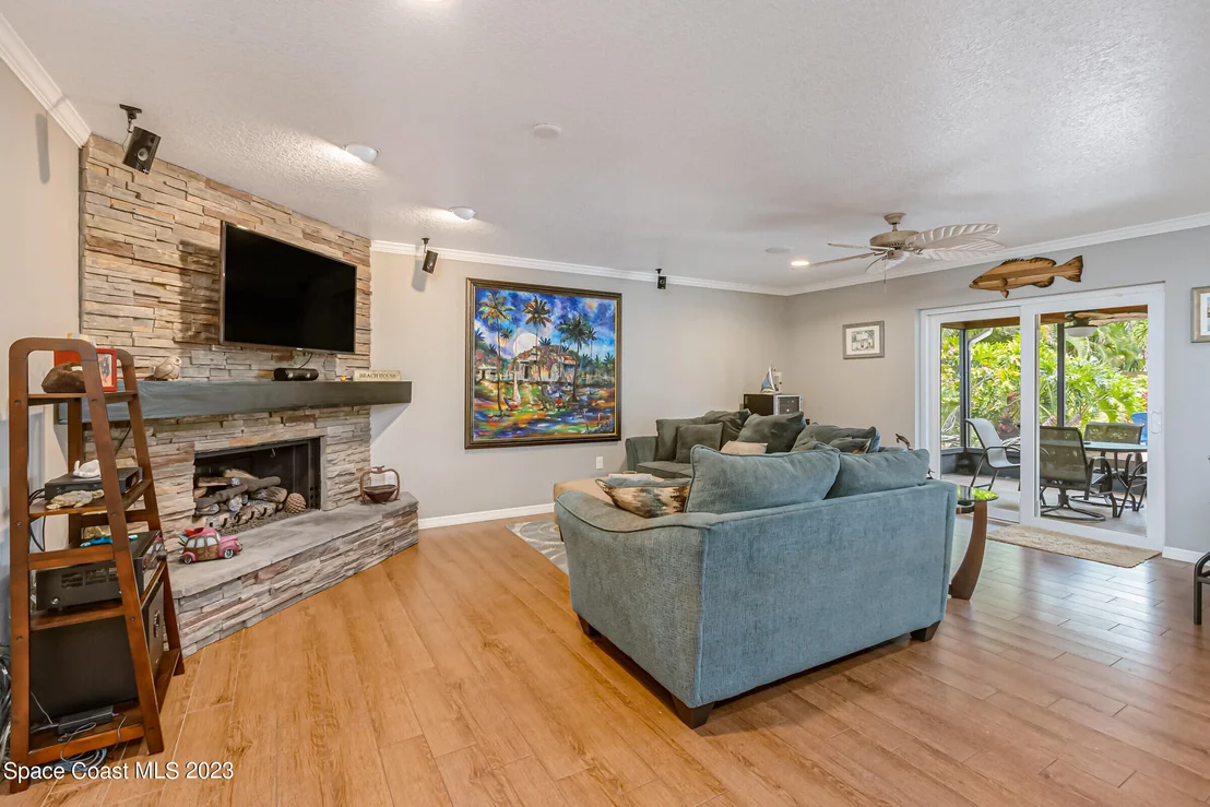 Photo of 2803 Cameron Street